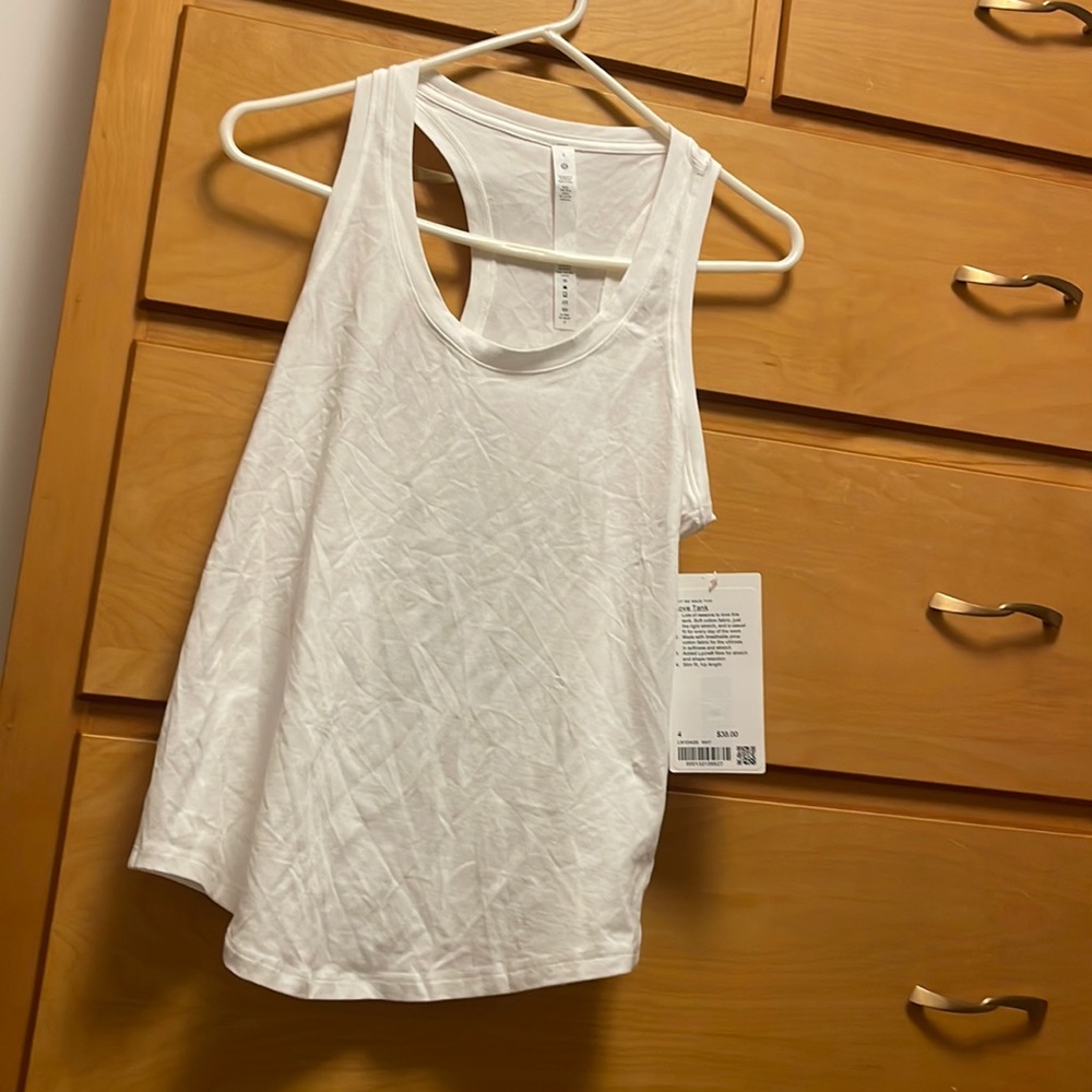 NWT lululemon tank top